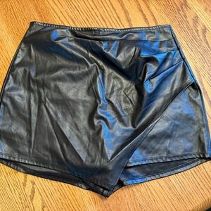 Windsor Black Skort Faux Leather Shorts